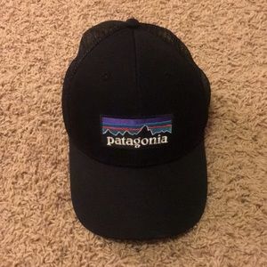 Black Patagonia trucker hat